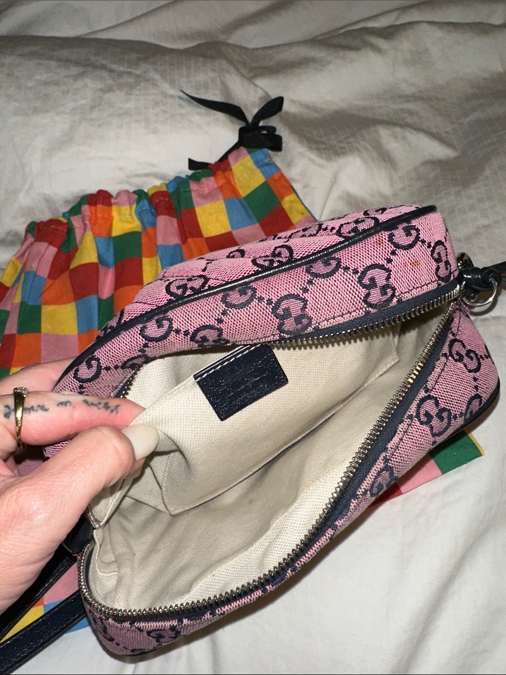 Gucci Pink GG Quilted Canvas Crossbody Bag with Silver Double G - Picture 9 of 14